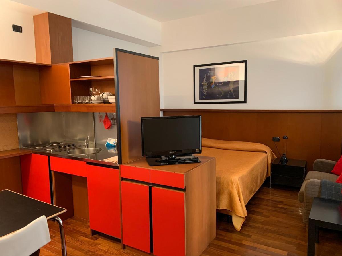 Residence Le Corti Milan Exterior photo